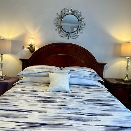 Inn On The Harbour تشارلوت تاون المظهر الخارجي الصورة