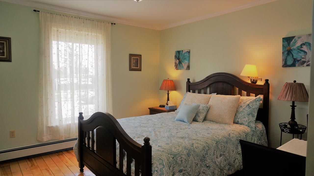Inn On The Harbour تشارلوت تاون المظهر الخارجي الصورة