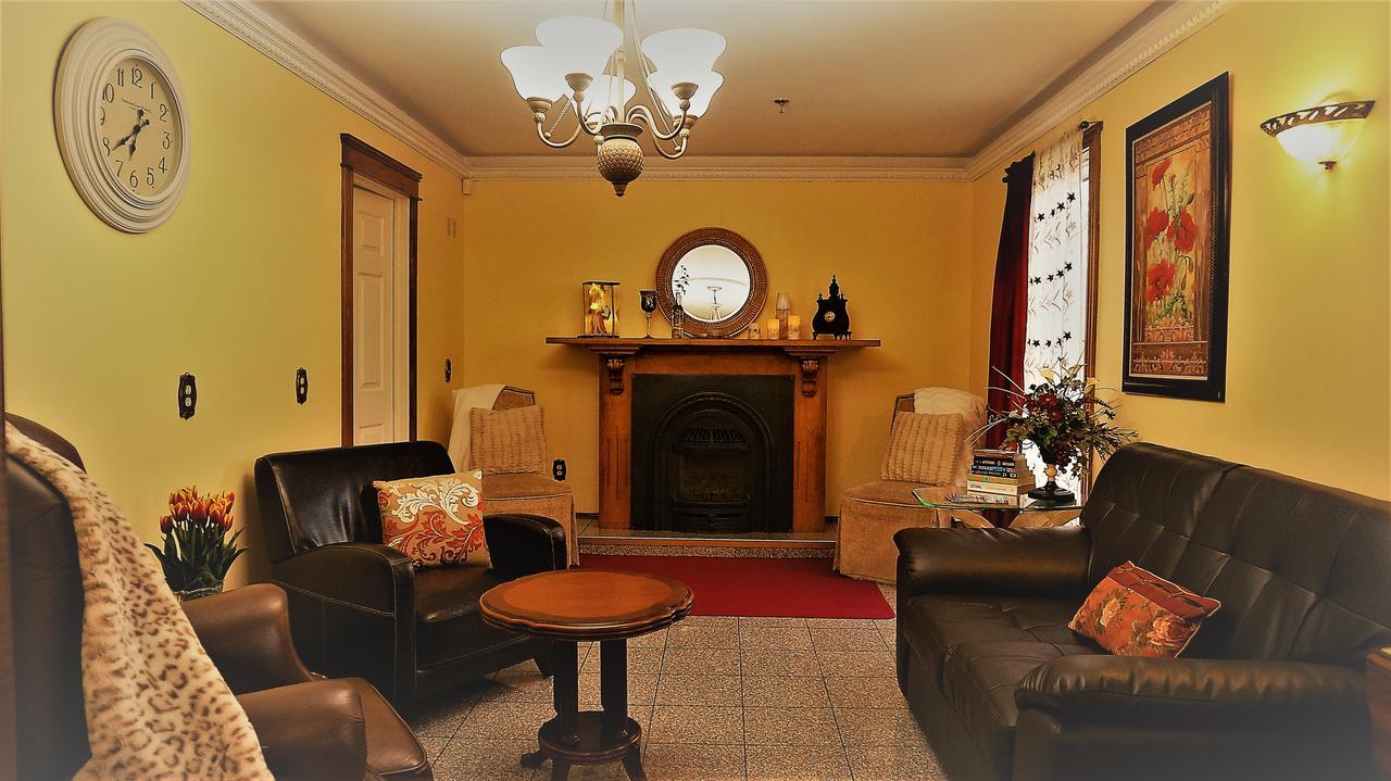 Inn On The Harbour تشارلوت تاون المظهر الخارجي الصورة